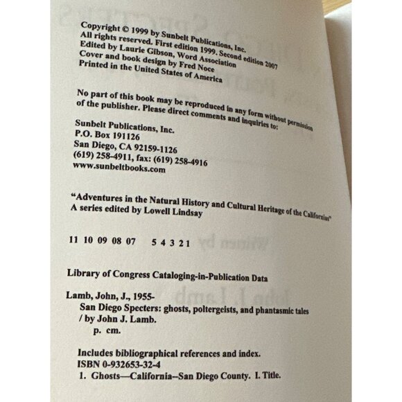 San Diego Specters by John J. Lamb Ghost Stories Paranormal Book Softcover 2007 - Picture 3 of 9